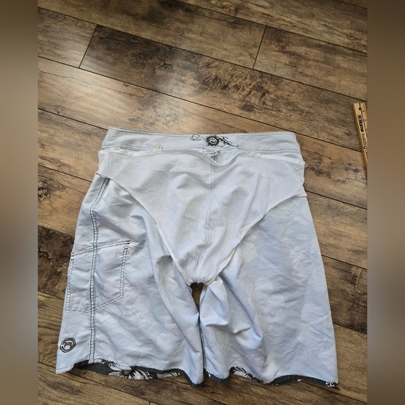 Aqua Rose Men's Xl Green Olive Floral Swim Shorts - Picture 11 of 11